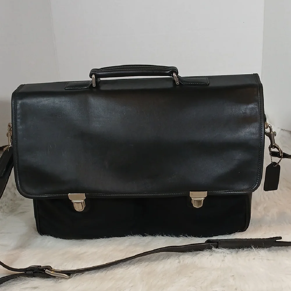 Coach Vintage Classic Leather/Nylon Black Leather Men's Bag